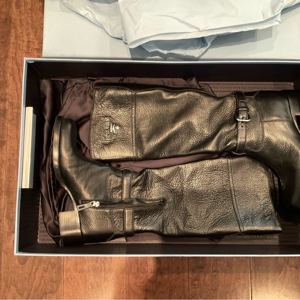 Prada winter outfits  boots